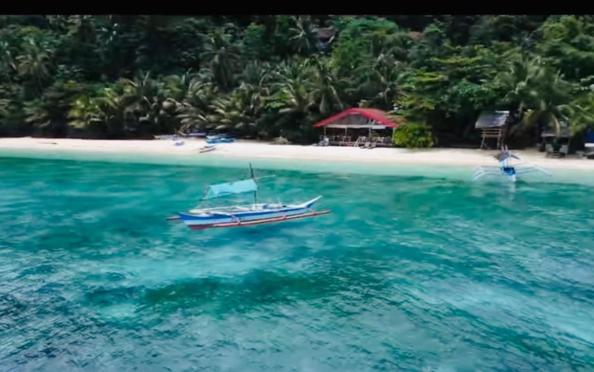 White Beach Front And Cottages Buruanga Bagian luar foto