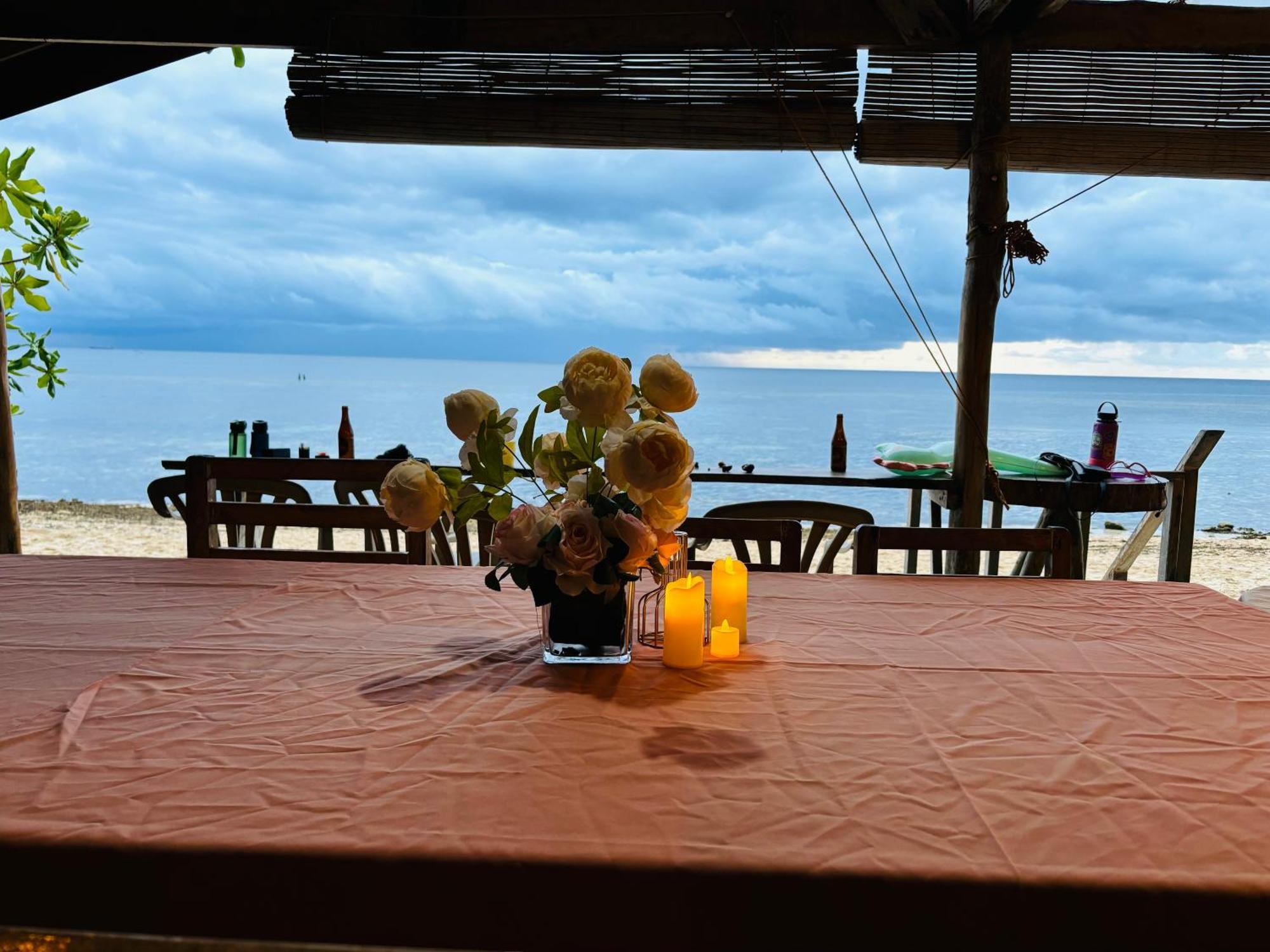 White Beach Front And Cottages Buruanga Bagian luar foto