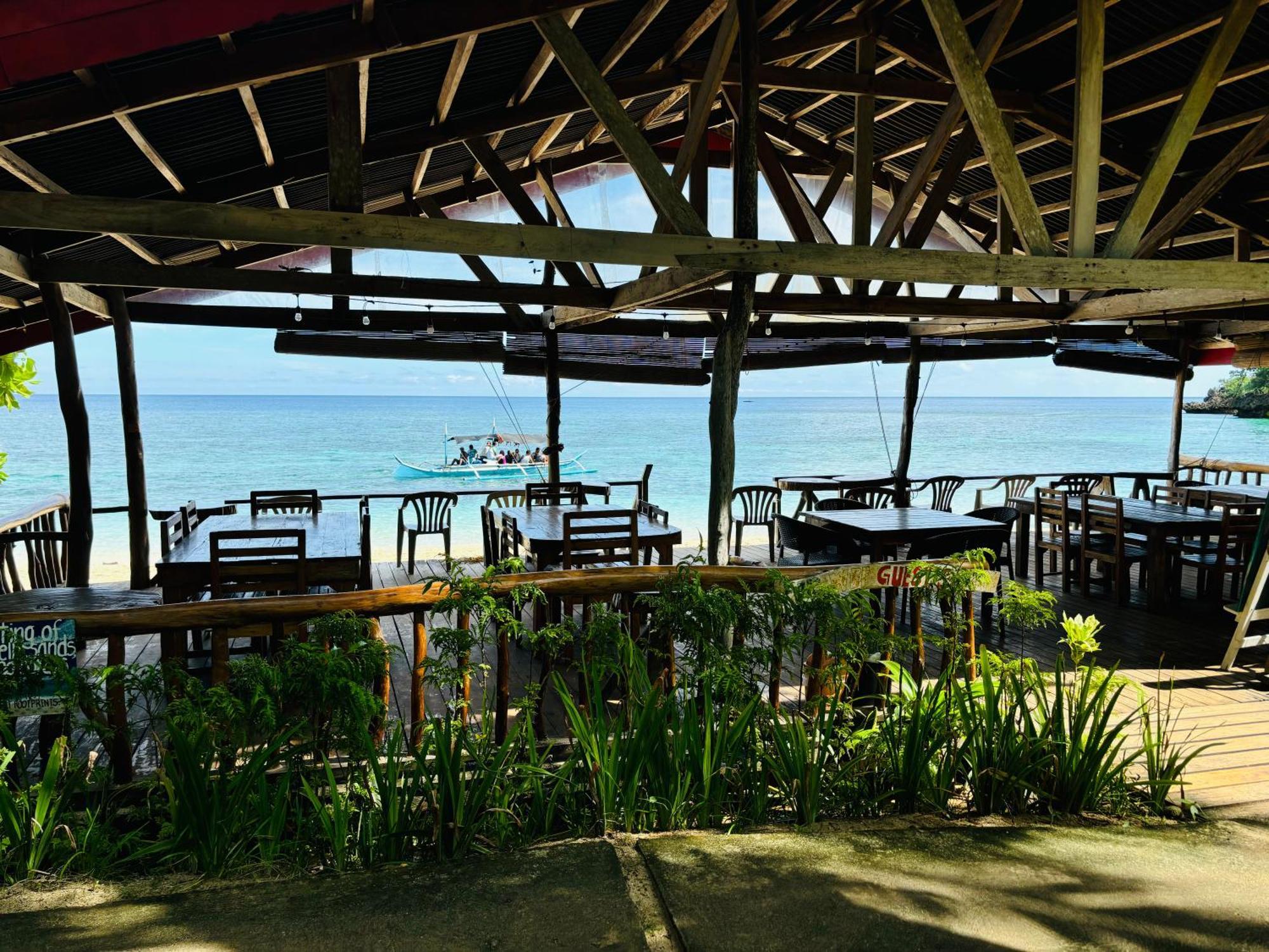 White Beach Front And Cottages Buruanga Bagian luar foto