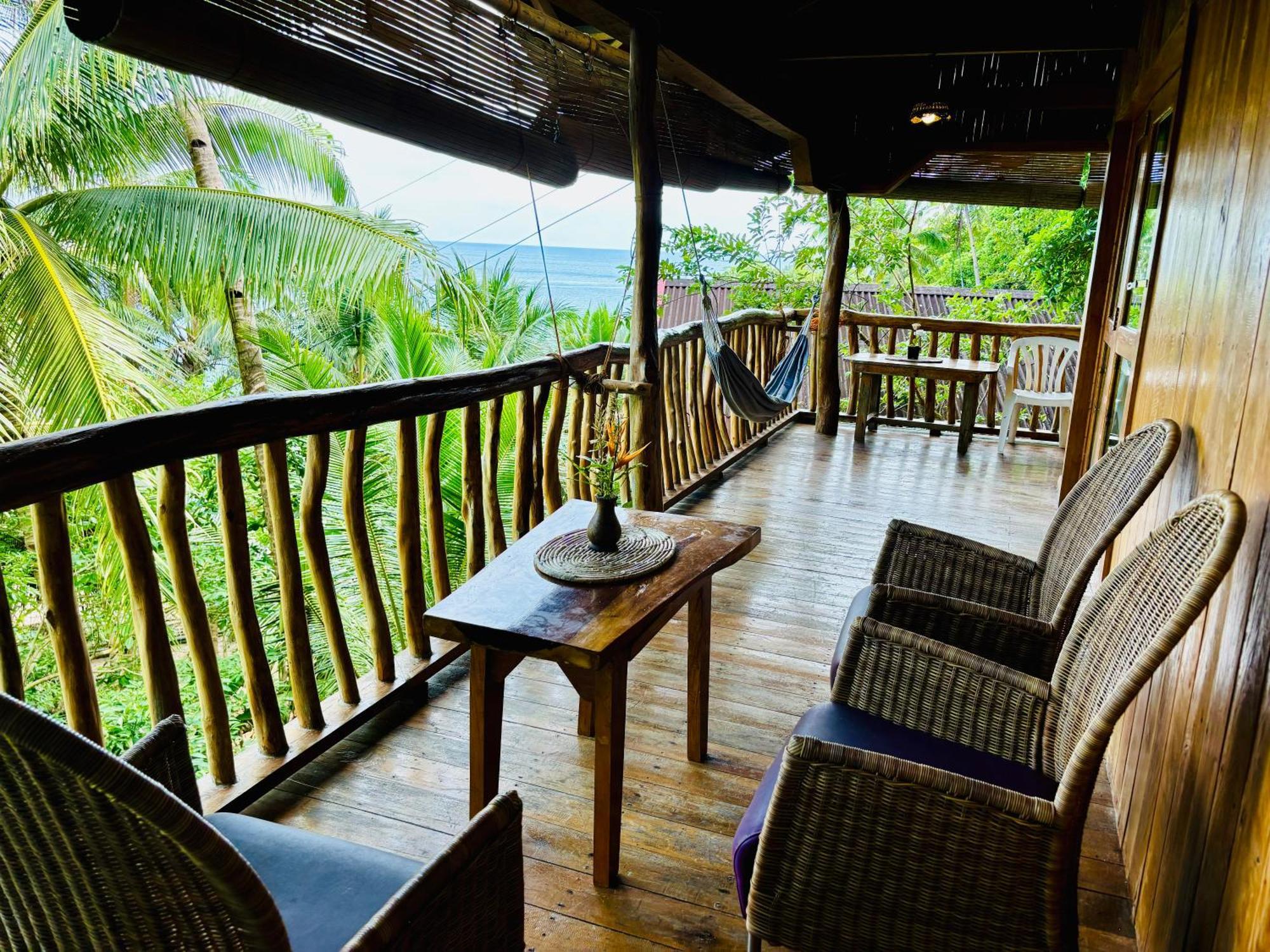 White Beach Front And Cottages Buruanga Bagian luar foto