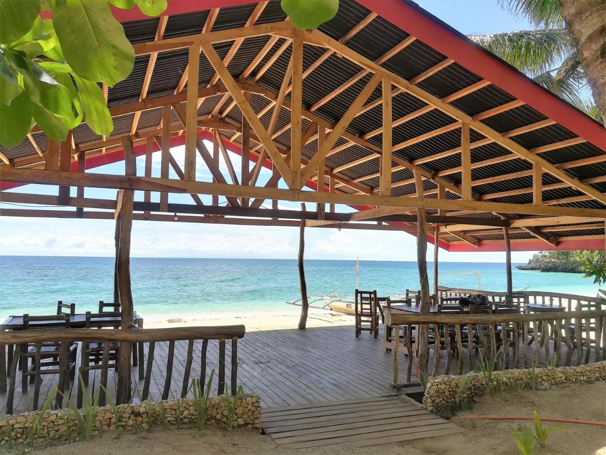 White Beach Front And Cottages Buruanga Bagian luar foto