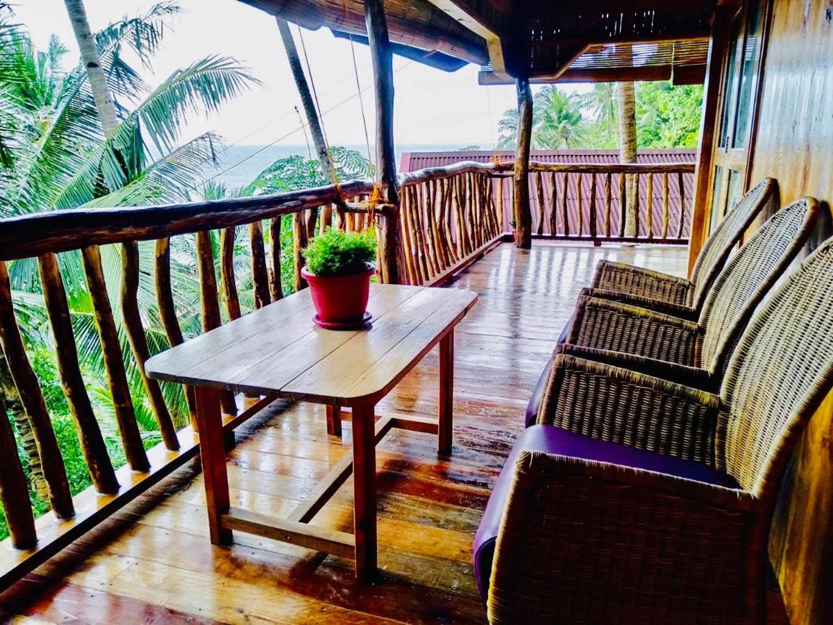 White Beach Front And Cottages Buruanga Bagian luar foto